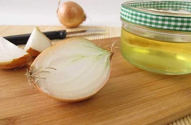 Onion infusion to eliminate worms, used for a week.